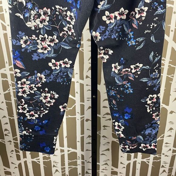 Label of Graded Goods Black Floral Print Cropped Joggers S - Picture 9 of 9